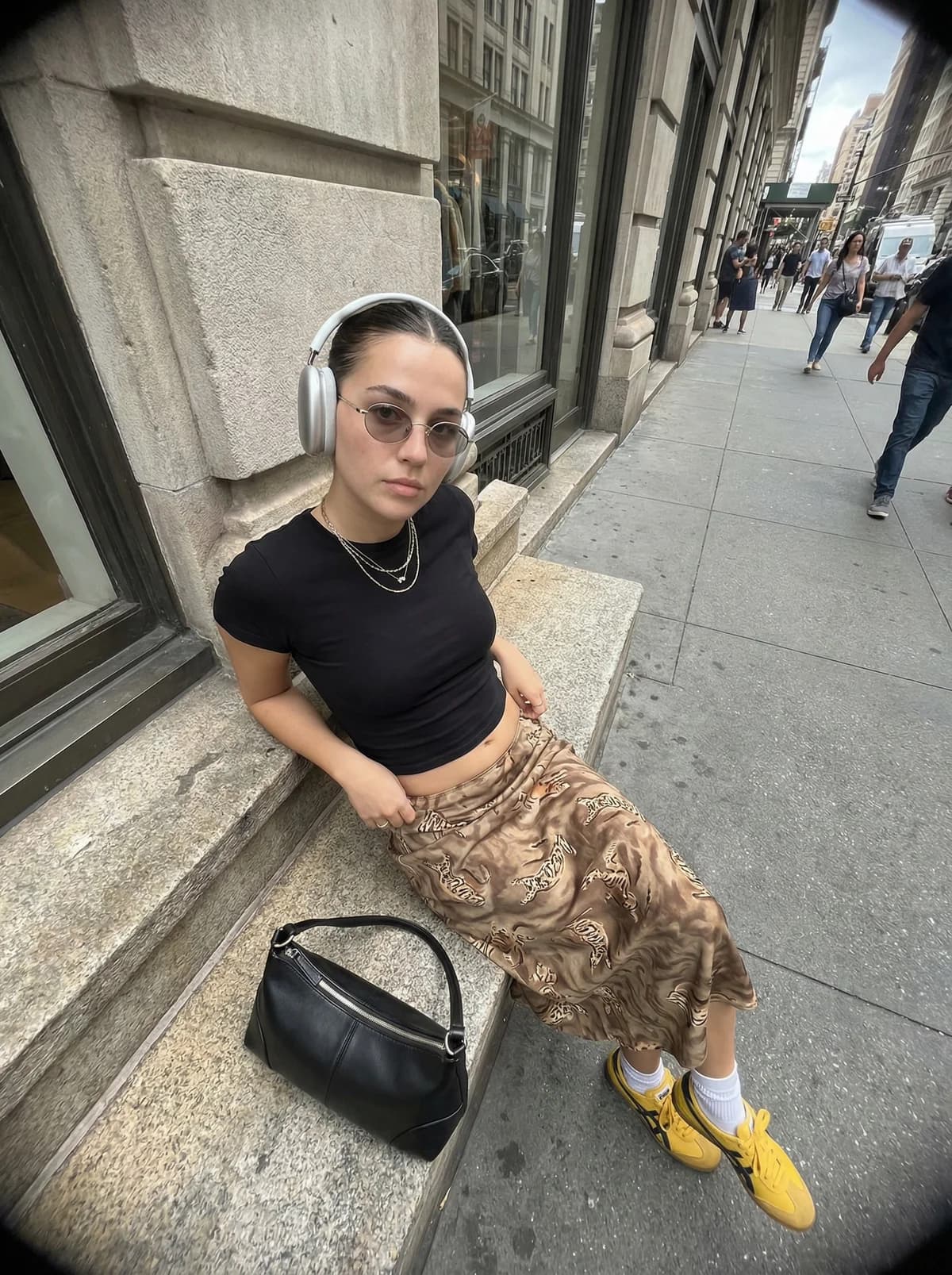 Urban Sidewalk - Streetwear – AI photo prompt example